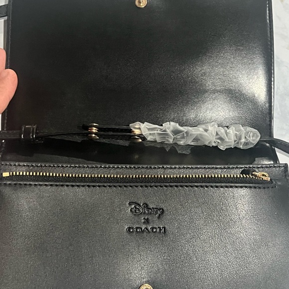 Coach crossbody Snow White limited edition - Picture 3 of 3